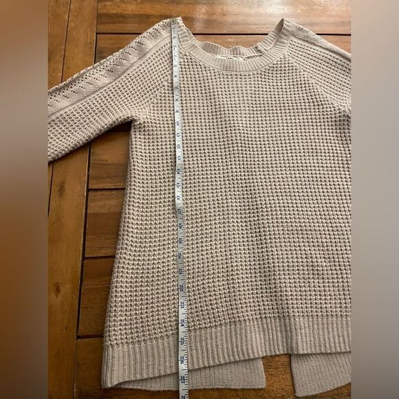 Jack By BB Dakota Button Back Sweater  Oatmeal Size XS - Picture 9 of 9